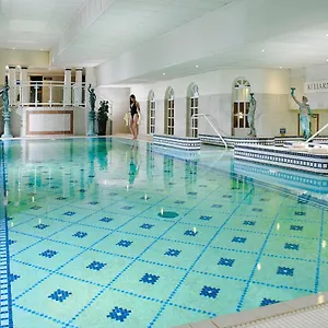 4* Hotel Towers & Leisure Centre