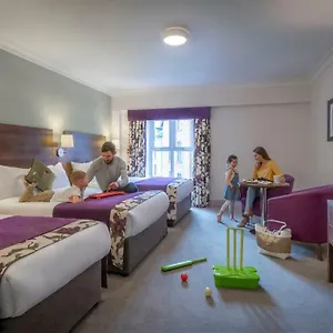 https://maldron-hotel-leisure-centre-oranmore-galway.galwayhotelsireland.net