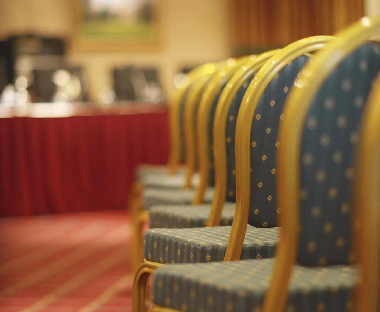 Killarney Plaza Hotel & Spa